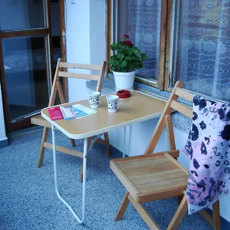 Cosy With Central Seaside Location ブルガス